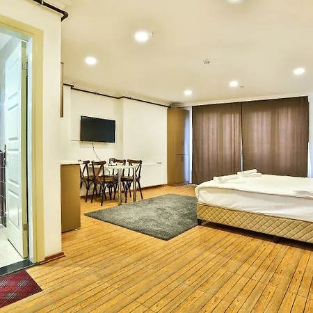 Modern Hotel Estambul