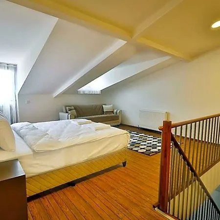 Modern Отель 3*